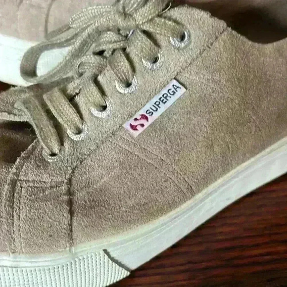 SUPERGA women’s tan suede platform lace up sneakers - Picture 5 of 7